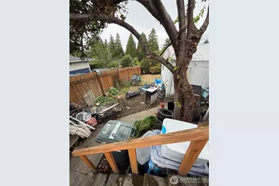 11627 24th Avenue S, Seattle, WA 98168 - Photo 8
