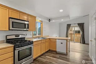 4406 148th St NE, Marysville, WA 98271 - Photo 8