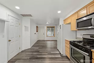 4406 148th St NE, Marysville, WA 98271 - Photo 10