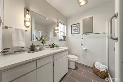 860 SE Sentry Drive, College Place, WA 99324 - Photo 16