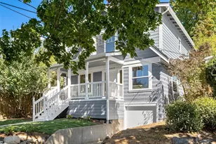 5412 Kensington Pl N, Seattle, WA 98103 - Photo 2
