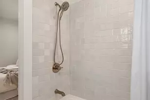 5412 Kensington Pl N, Seattle, WA 98103 - Photo 20