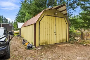 30428 Cumberland Kanaskat Road SE, Ravensdale, WA 98051 - Photo 24