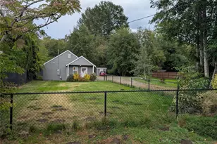 1419 14th St SW, Puyallup, WA 98371 - Photo 4