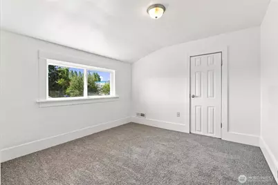 1702 S Ainsworth Avenue, Tacoma, WA 98405 - Photo 24