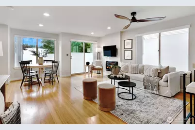12010 31st Avenue NE #B, Seattle, WA 98125 - Photo 4