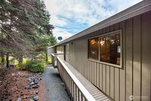 100 Samish Pl, La Conner, WA 98257 - Photo 30