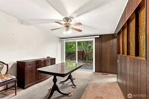 15427 SE 9th St, Bellevue, WA 98007 - Photo 16