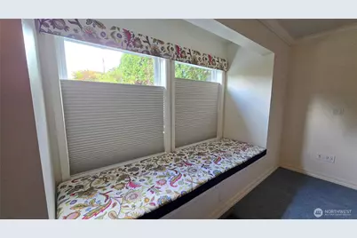609 13th Avenue W, Kirkland, WA 98033 - Photo 22