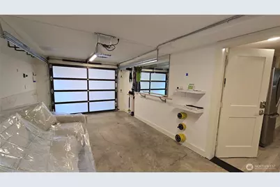 609 13th Avenue W, Kirkland, WA 98033 - Photo 32