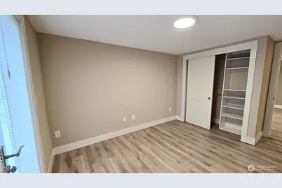 609 13th Avenue W, Kirkland, WA 98033 - Photo 24