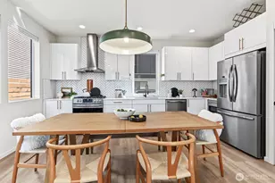 2429 NW 64th St, Seattle, WA 98107 - Photo 10