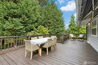 6913 125th Avenue SE, Newcastle, WA 98056 - Photo 22