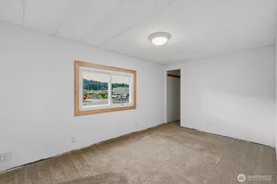 4400 Ocean Beach Highway #33, Longview, WA 98632 - Photo 14