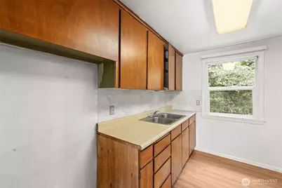 406 Windsor Way NE, Renton, WA 98056 - Photo 12