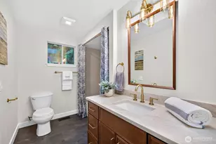 17405 NE 136th St, Redmond, WA 98052 - Photo 28