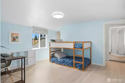 8012 25th Avenue NW, Seattle, WA 98117 - Photo 20