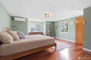 8012 25th Ave NW, Seattle, WA 98117 - Photo 18
