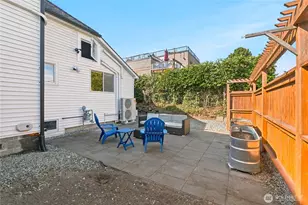 8012 25th Ave NW, Seattle, WA 98117 - Photo 32