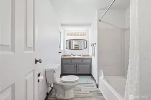 8012 25th Ave NW, Seattle, WA 98117 - Photo 16