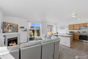 18512 98th Ave E, Puyallup, WA 98375 - Photo 2