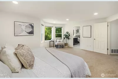 4718 191st Place NE, Sammamish, WA 98074 - Photo 24