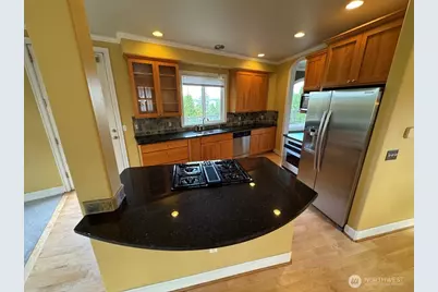 601 Bronson Place NE, Renton, WA 98056 - Photo 6