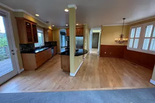 601 Bronson Pl NE, Renton, WA 98056 - Photo 8