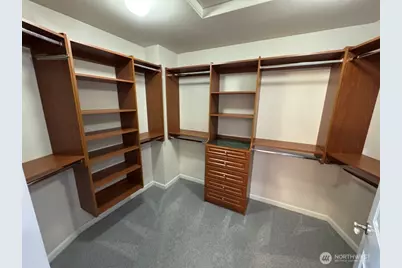 601 Bronson Place NE, Renton, WA 98056 - Photo 20