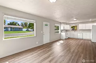 64 N James Ave, East Wenatchee, WA 98802 - Photo 8
