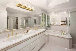 22008 NE 66th Pl, Redmond, WA 98053 - Photo 22