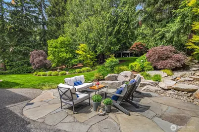 22008 NE 66th Place, Redmond, WA 98053 - Photo 12