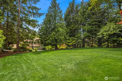 22008 NE 66th Place, Redmond, WA 98053 - Photo 36