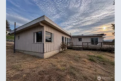 4525 127th Avenue E, Edgewood, WA 98372 - Photo 4