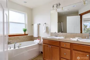 1851 SW Downfield Way, Oak Harbor, WA 98277 - Photo 22