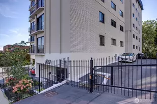 1001 Queen Anne Ave N, Seattle, WA 98109 - Photo 28