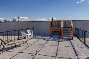1001 Queen Anne Ave N, Seattle, WA 98109 - Photo 22
