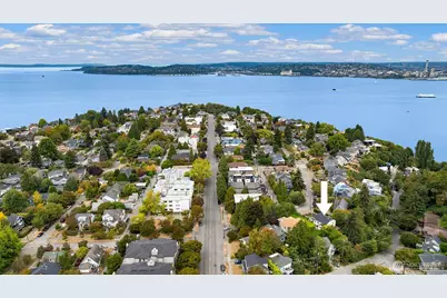 1736 Palm Avenue SW, Seattle, WA 98116 - Photo 34