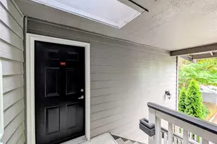 15433 Country Club Dr, Mill Creek, WA 98012 - Photo 2