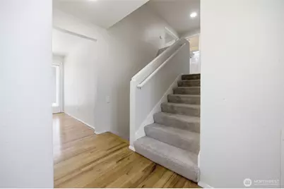 14447 86th Place NE, Kirkland, WA 98034 - Photo 32