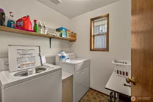 717 12th St NE, East Wenatchee, WA 98802 - Photo 18