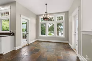 11621 Gravelly Lake Dr SW, Lakewood, WA 98499 - Photo 14