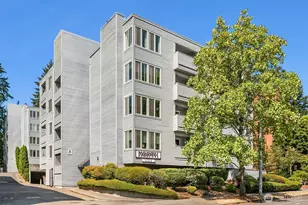 10329 Meridian Ave N, Seattle, WA 98133 - Photo 1