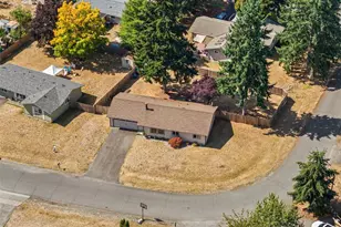 121 SE View Dr, Yelm, WA 98597 - Photo 1