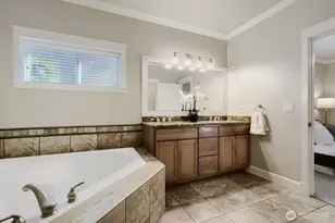 2136 NE Noble St, Issaquah, WA 98029 - Photo 16