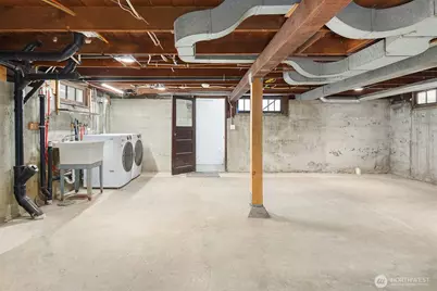 5632 Keystone Place N, Seattle, WA 98103 - Photo 24