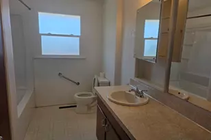 253 N Dale Rd, Moses Lake, WA 98837 - Photo 10
