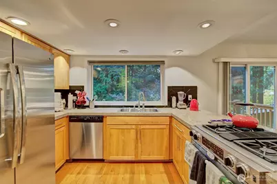 17212 197th Avenue NE, Woodinville, WA 98077 - Photo 14