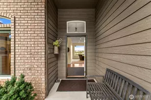 3045 Eastview Ln, Wenatchee, WA 98801 - Photo 4
