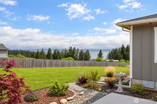 1409 Vlg Hts Pl, Camano Island, WA 98282 - Photo 26